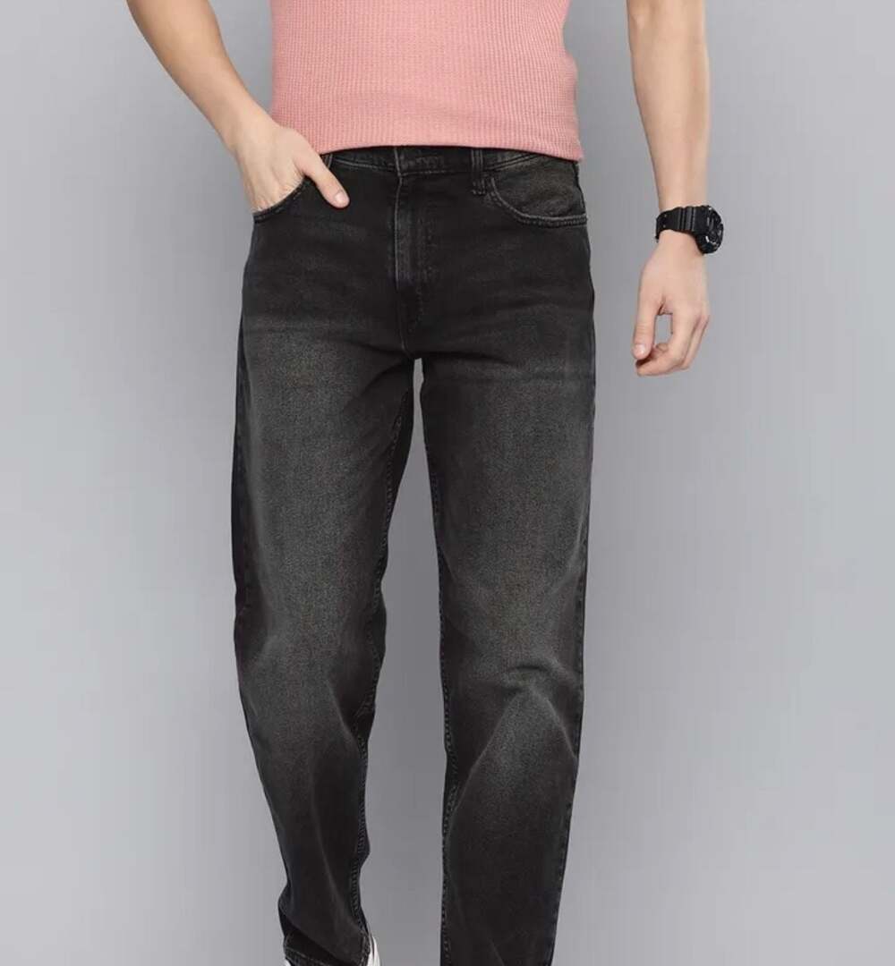 Levi's Men's 550 '92 Relaxed Taper Fit Jeans in Black